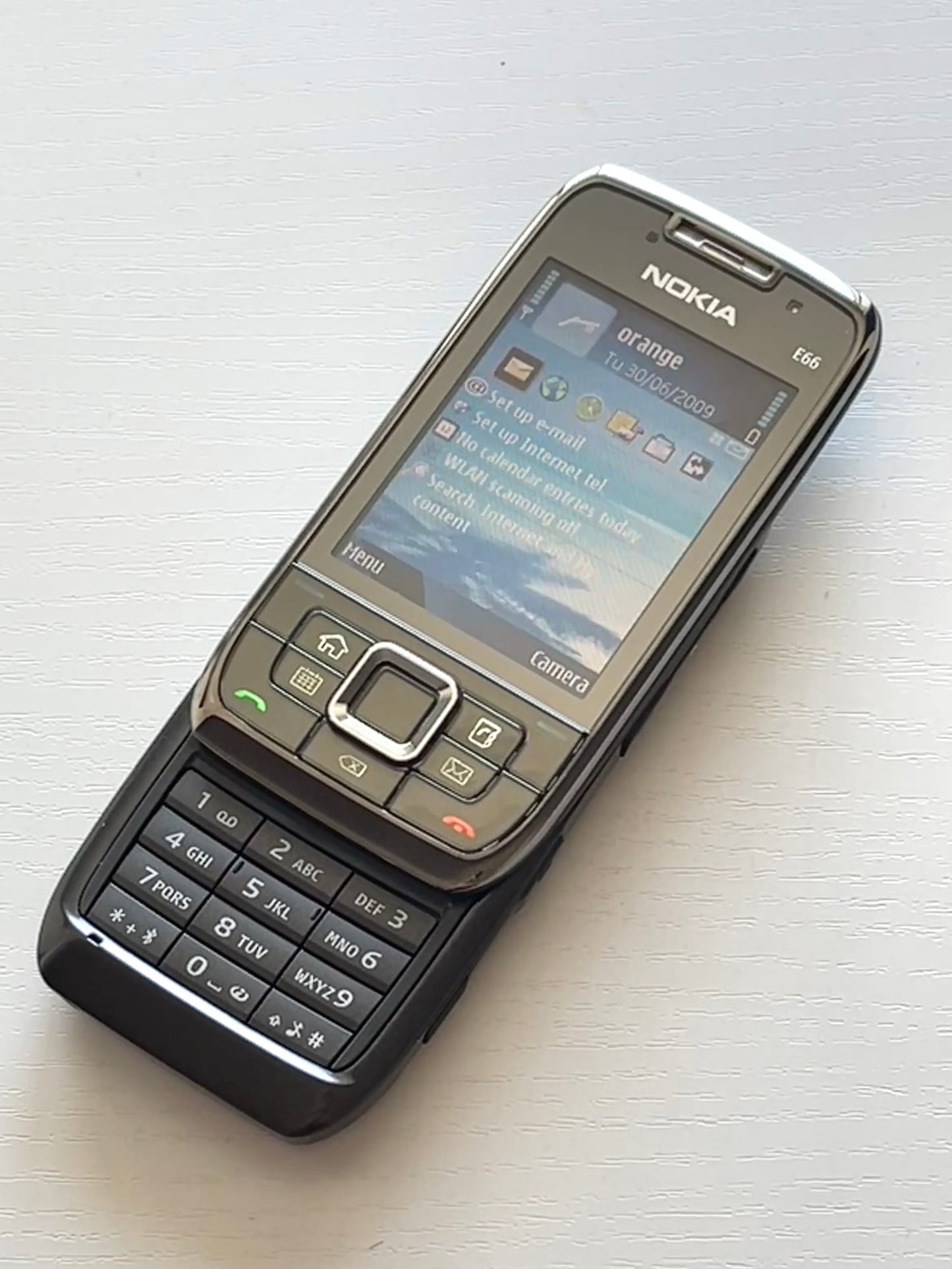 NOKIA E66