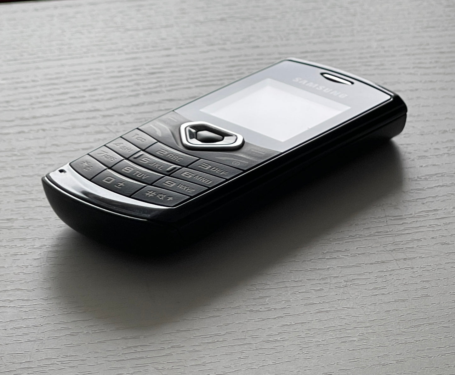 Samsung E1170i