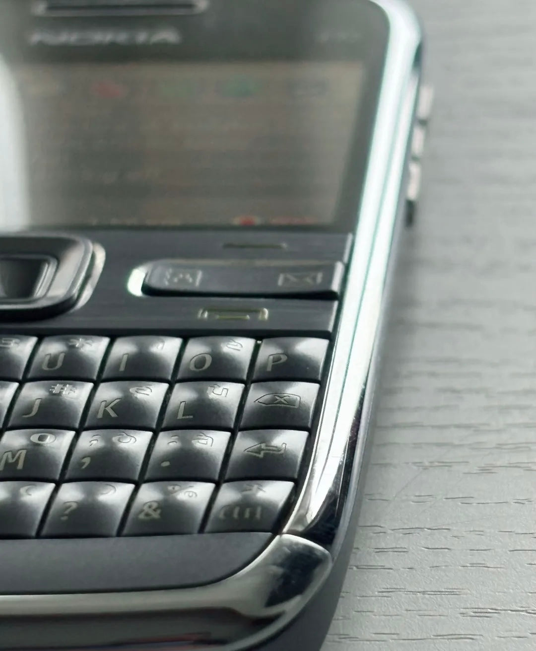 NOKIA E72