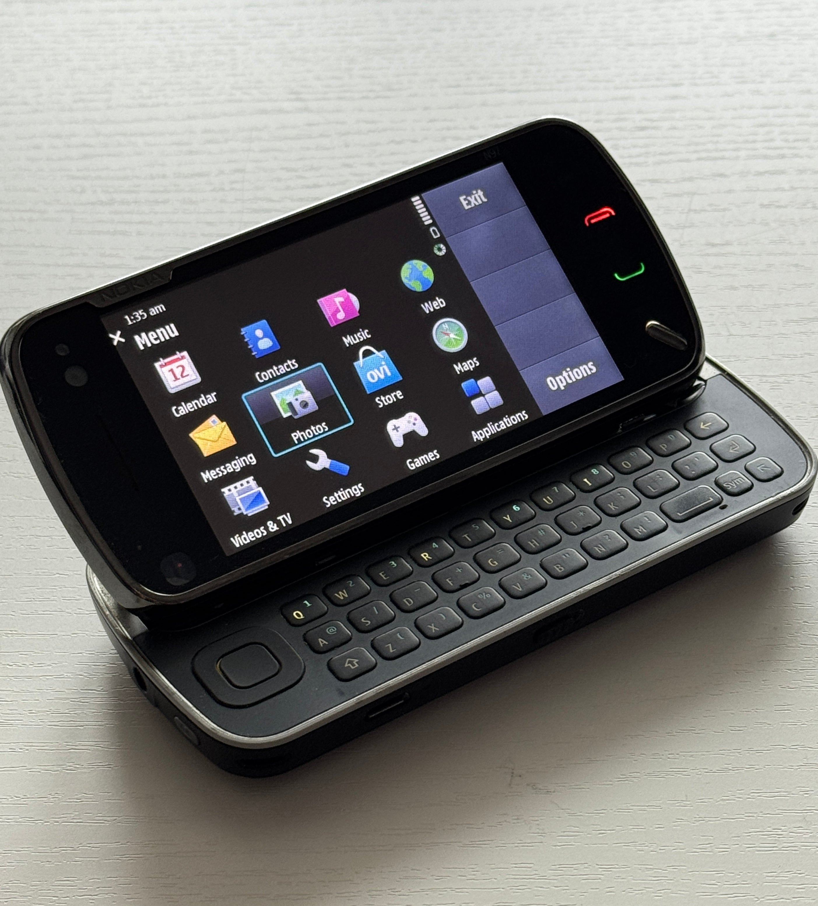 NOKIA N97