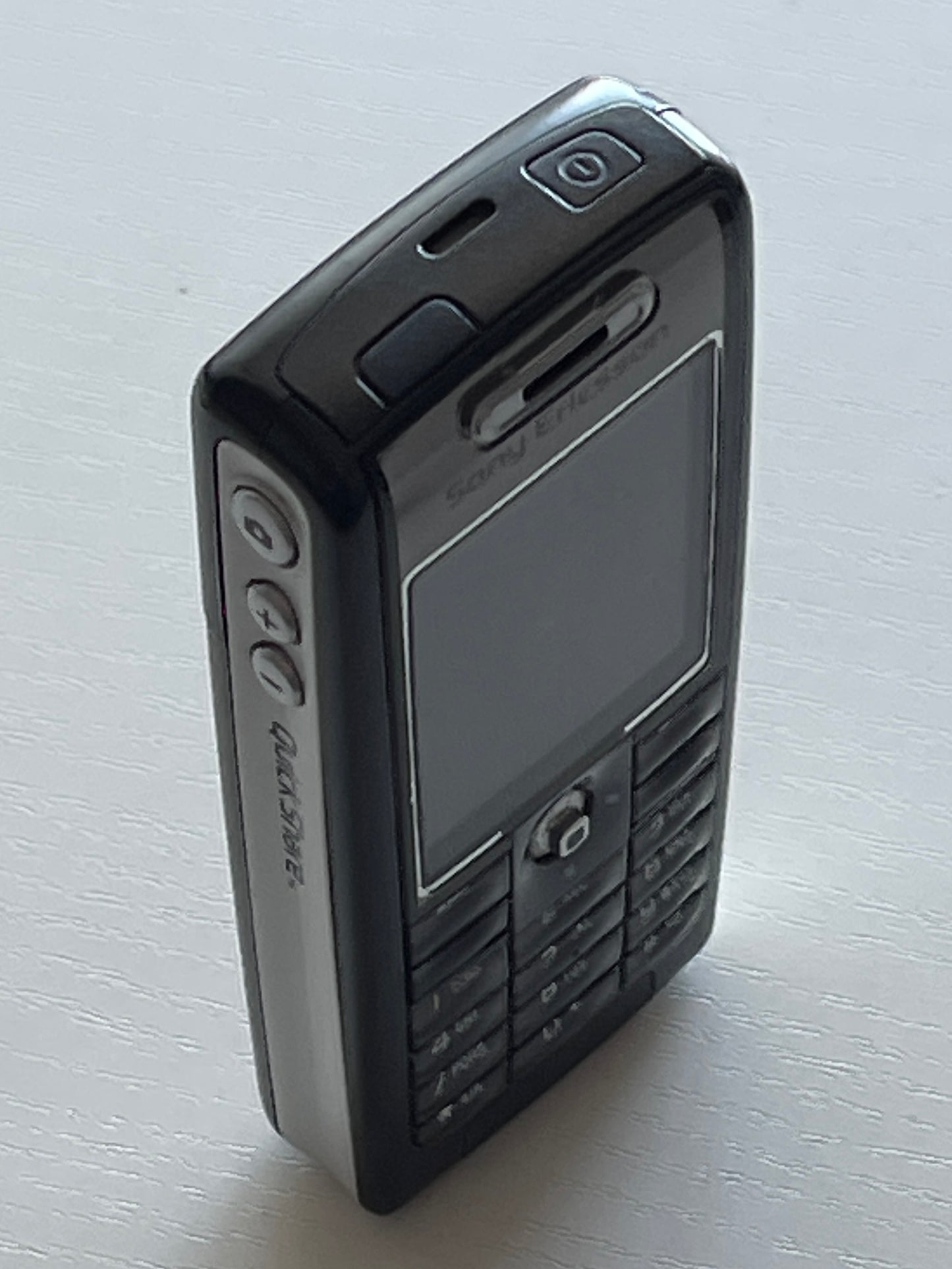Sony Ericsson T630