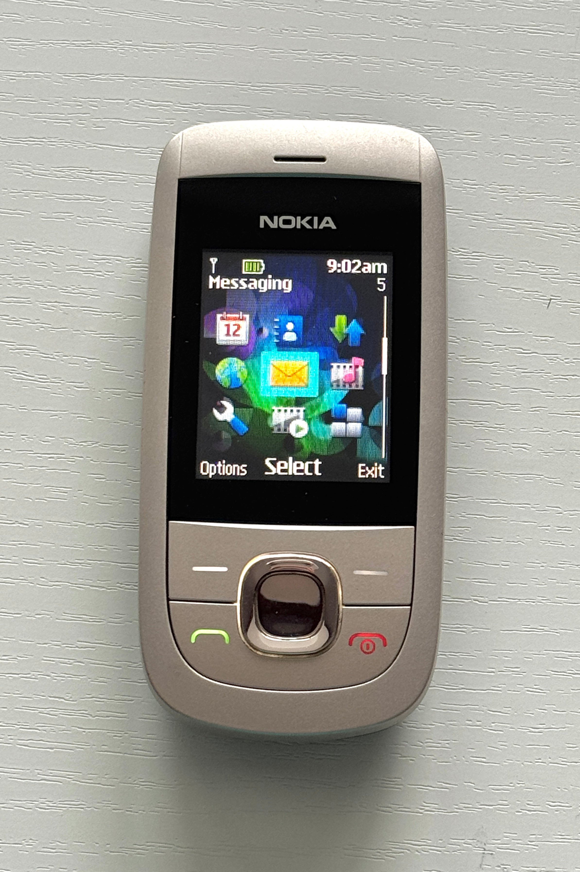 NOKIA 2220 Slide