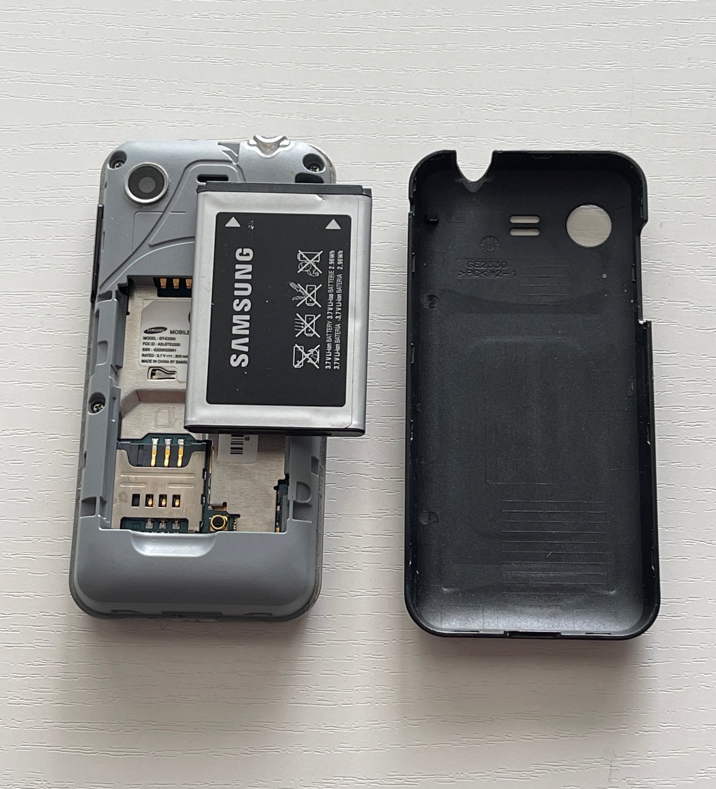 Samsung E2330 - Vodafone ro