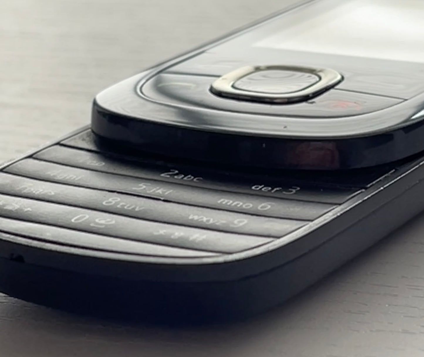 NOKIA 2220 Slide