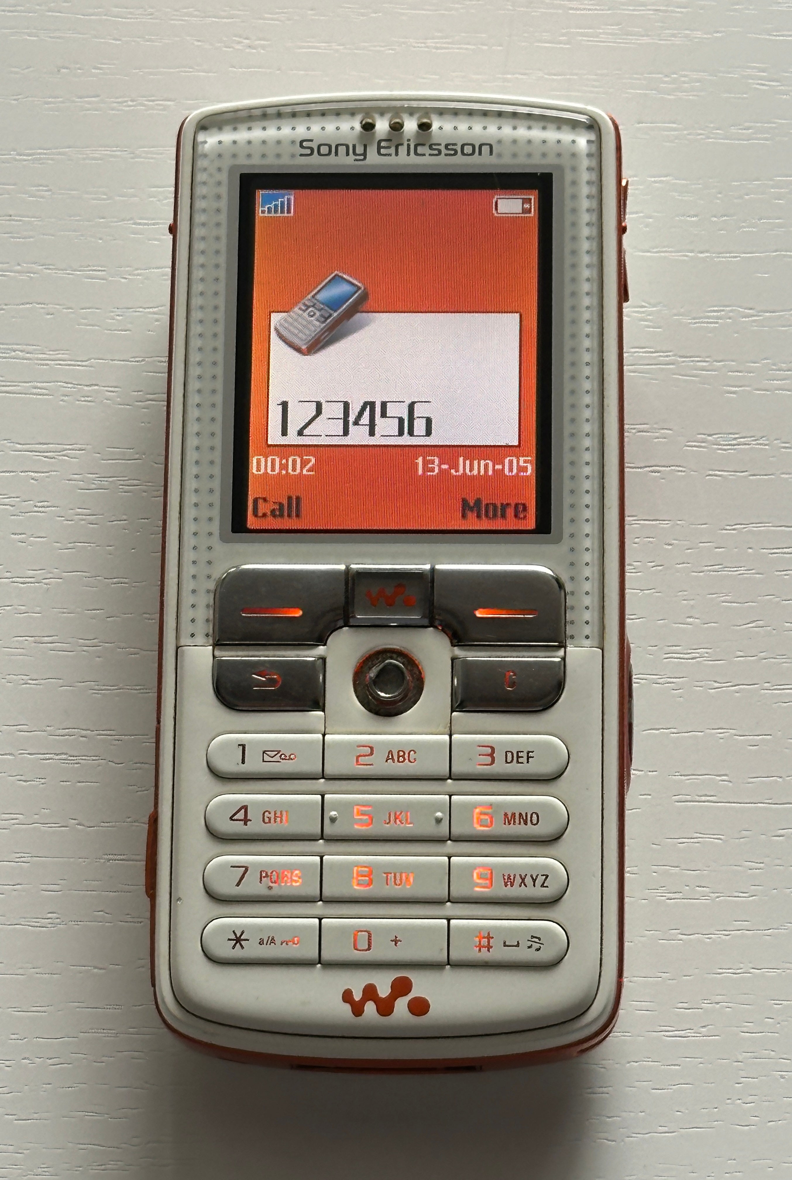 Sony Ericsson W800i