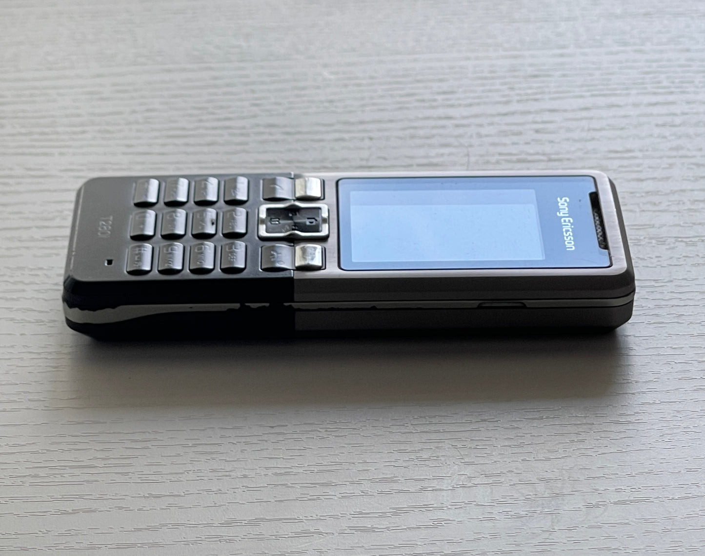 Sony Ericsson T280i - Orange Ro