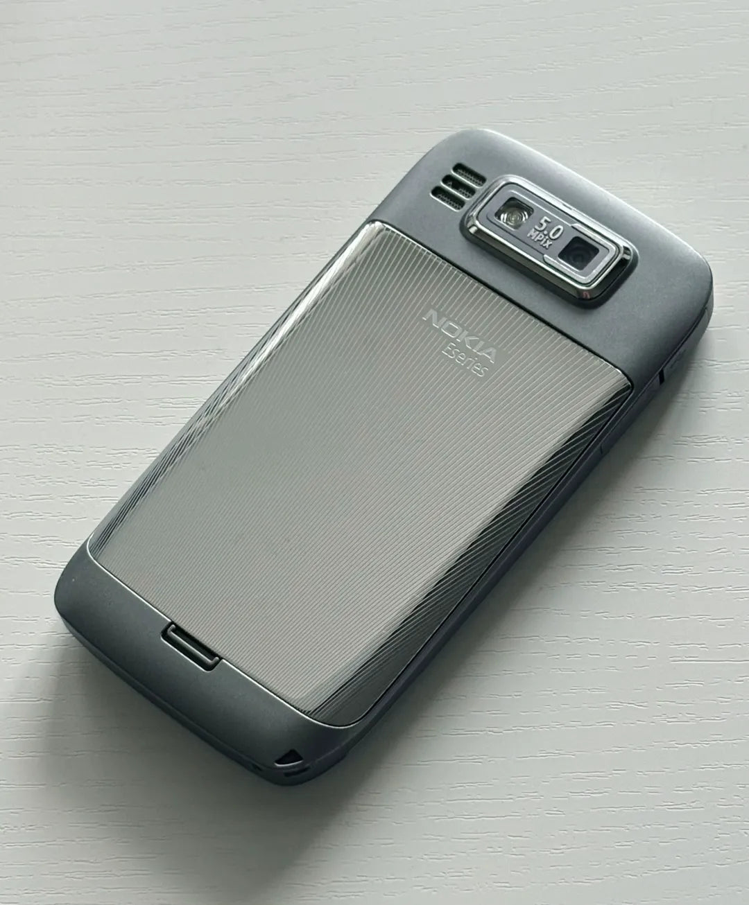 NOKIA E72