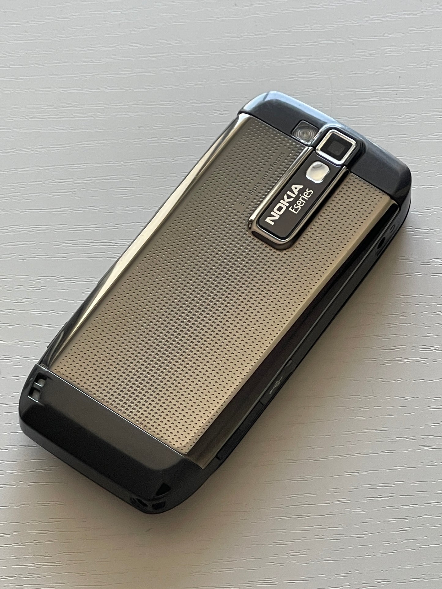 NOKIA E66