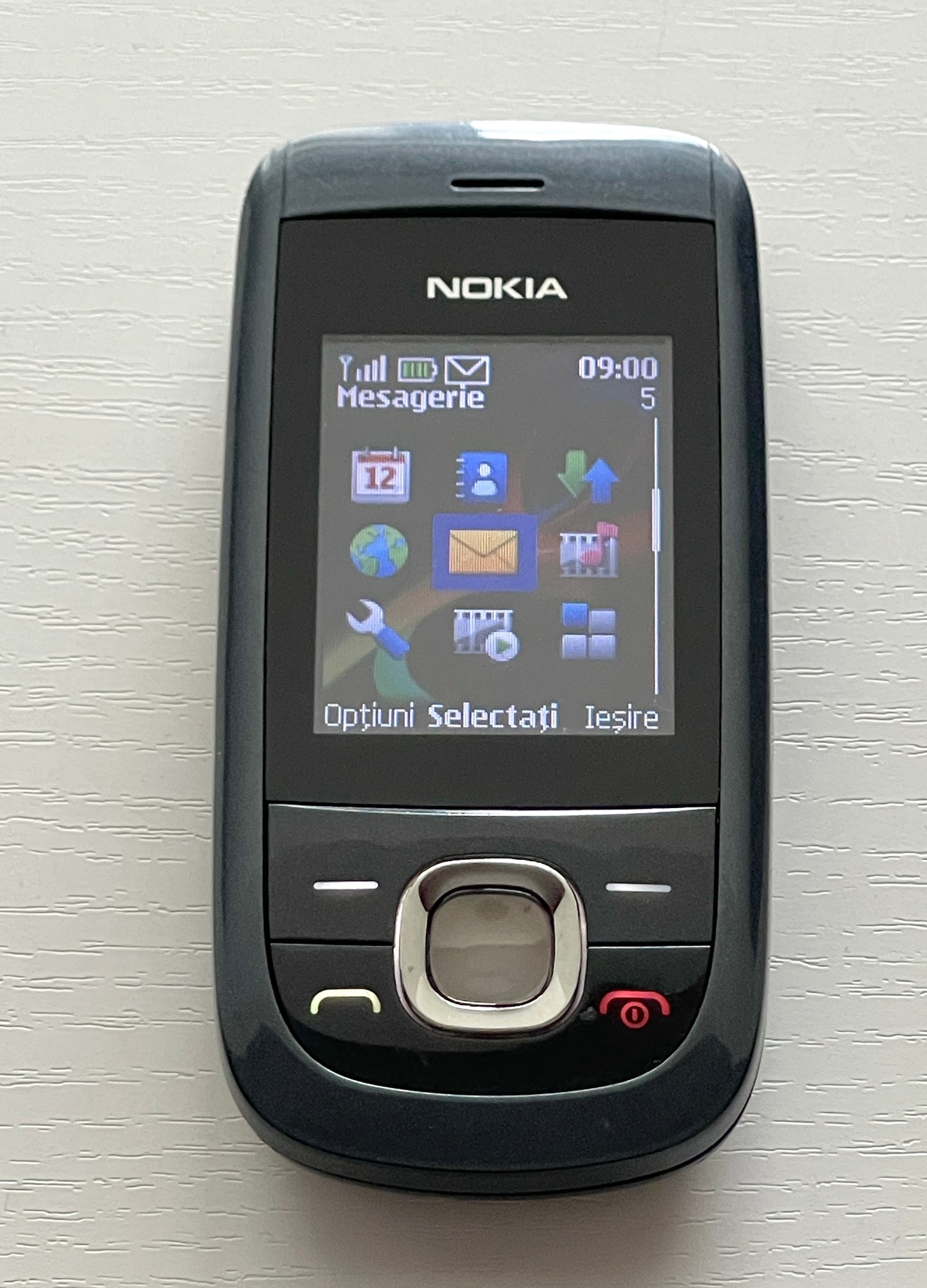 NOKIA 2220 Slide