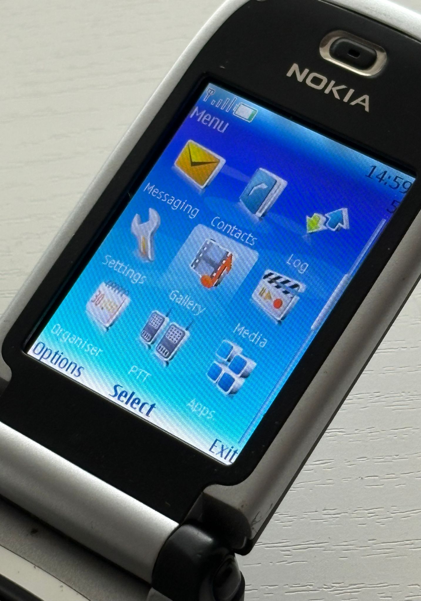 Nokia 6131